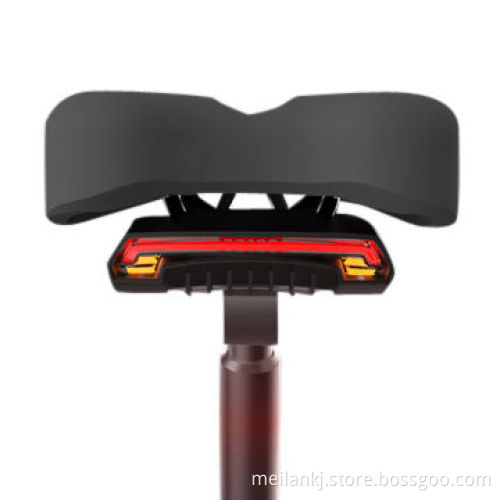 Bicycle light, yellow light flashes: Indication of the rear bike turn right/le